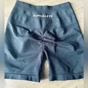 Black Alphalete Amplify shorts